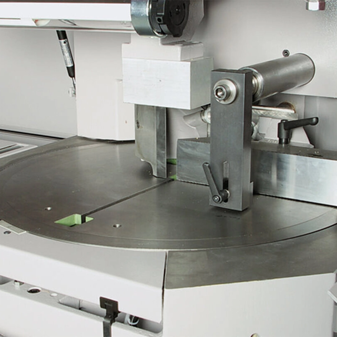 Vollautomatische Unterflursäge PSU 450 A